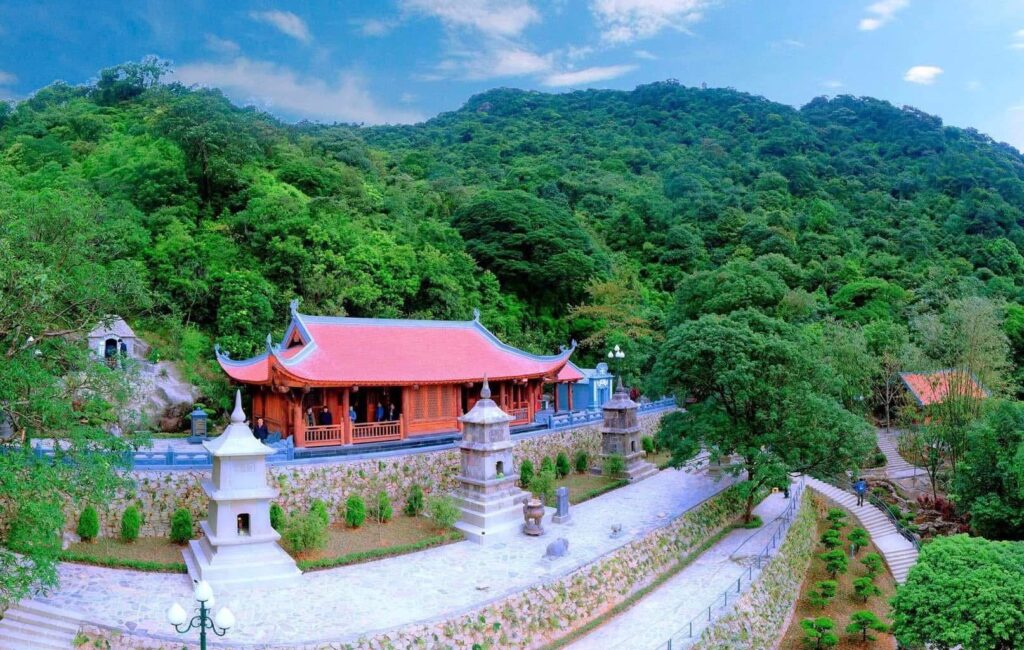 Am – chùa Ngọa Vân